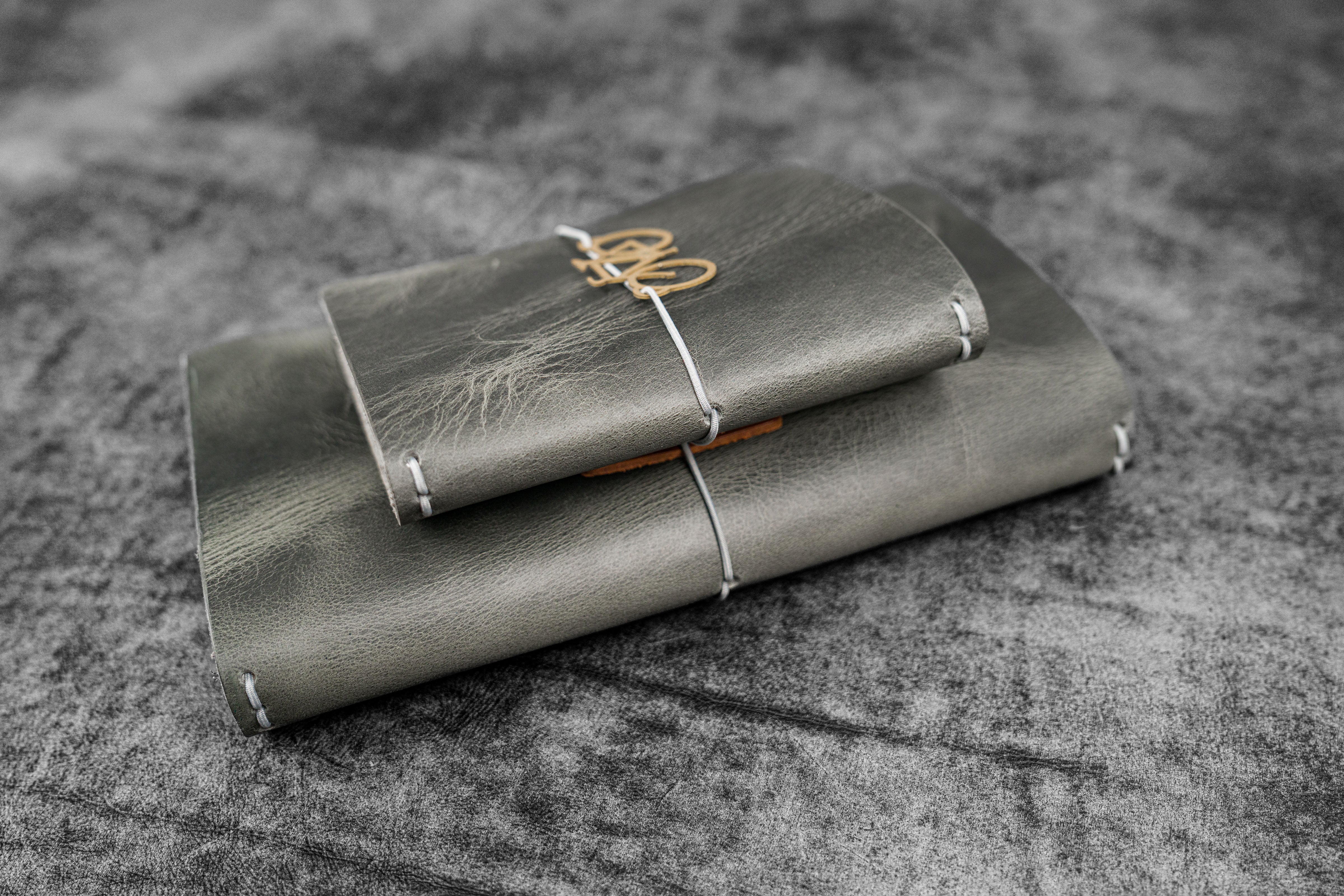Traveler's Notebook Leather Cover-Crazy Horse Smoky