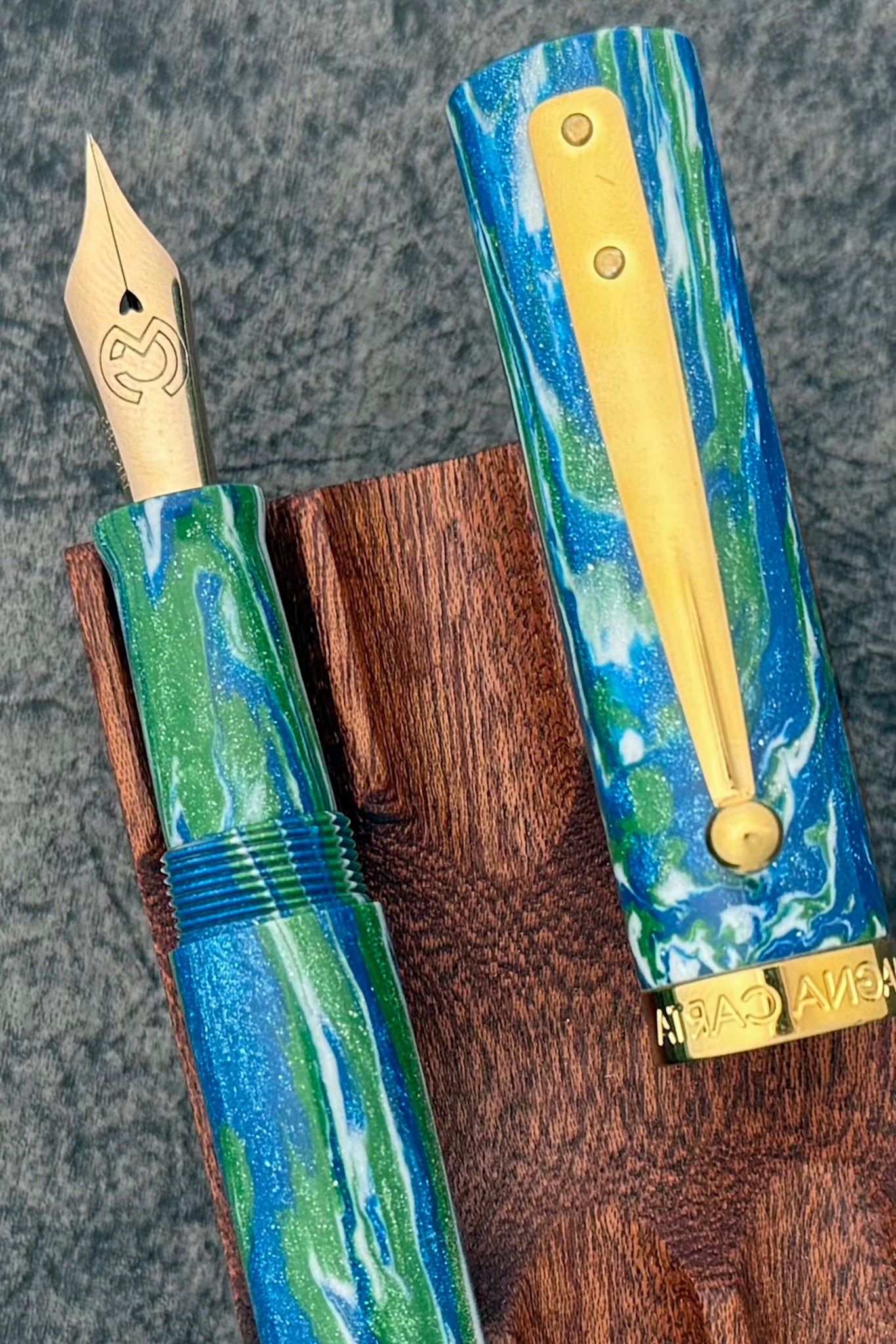 Magna Carta Mag 600 Fountain Pen True Flex Nib 18