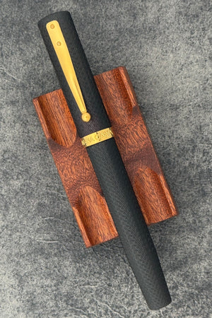 Magna Carta Mag 600 Fountain Pen True Flex Nib - Black Guilloche