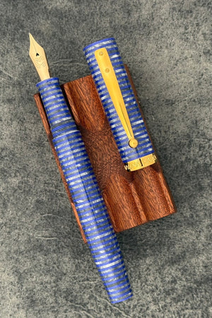 Magna Carta Mag 600 Fountain Pen True Flex Nib - Blue Stacked