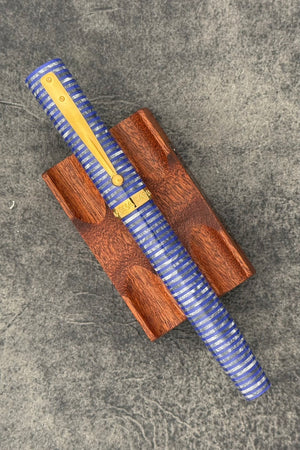 Magna Carta Mag 600 Fountain Pen True Flex Nib - Blue Stacked