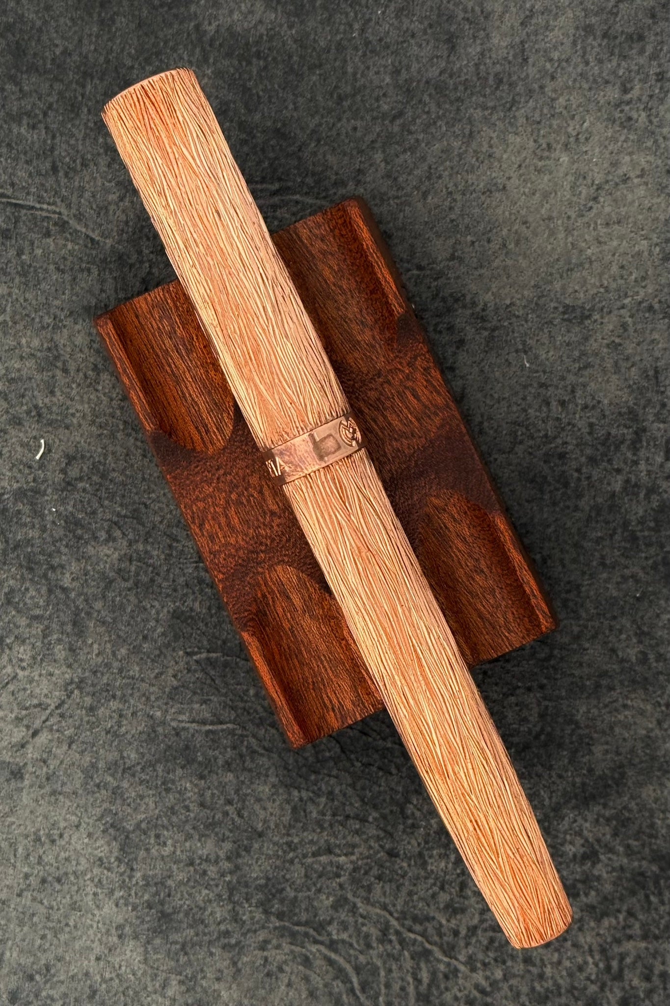 Magna Carta Mag 600 Fountain Pen True Flex Nib - Etched Solid Copper (Lightweight)