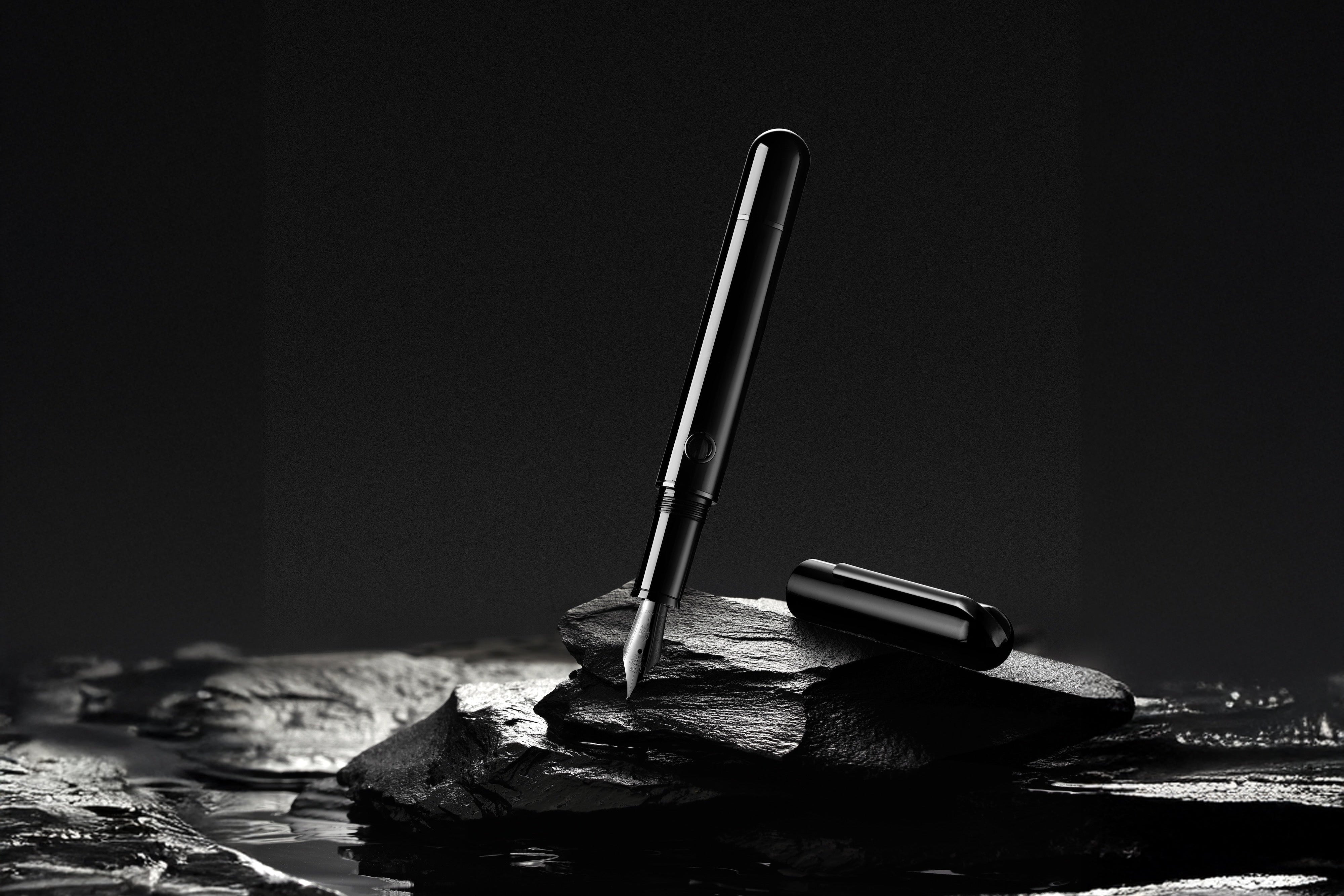 Nahvalur Nautilus Cephalopod Black Ebonite Fountain Pen
