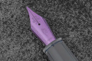 Nahvalur (Narwhal) X Galen Lilac Fountain Pen - Demo-