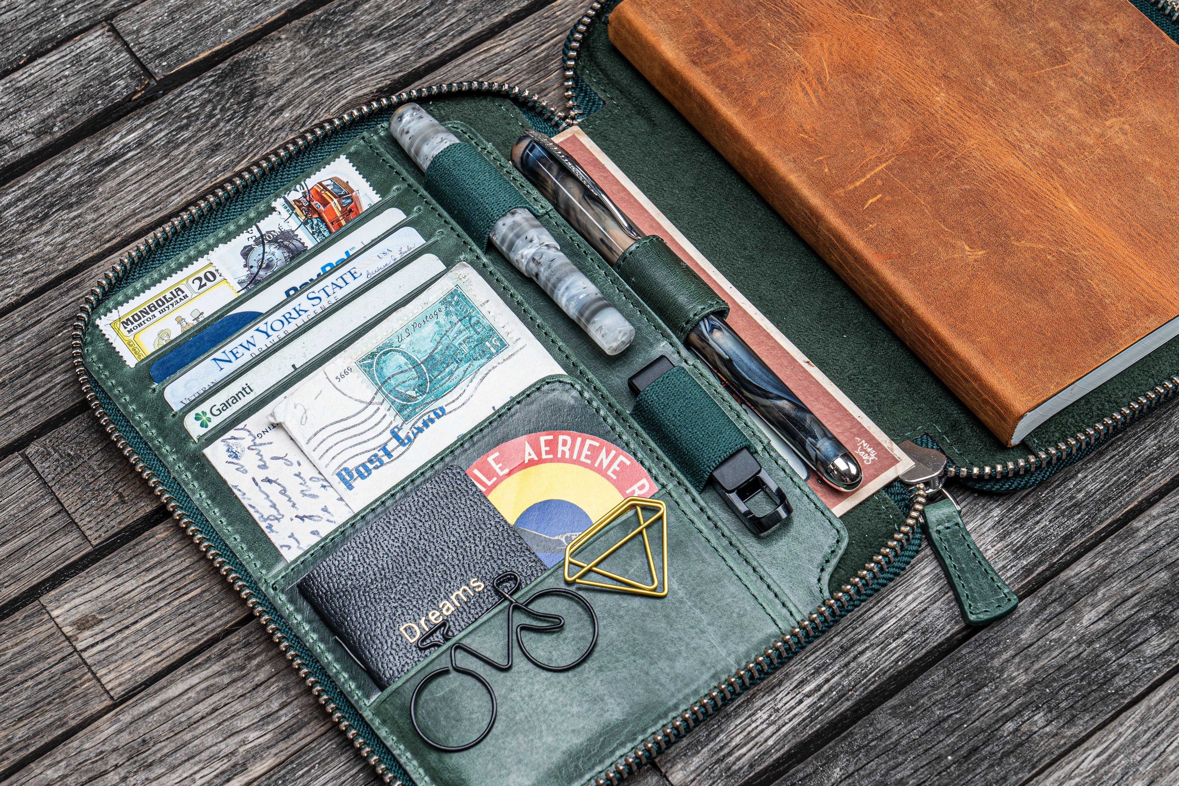 Handmade Crazy Horse Forest Green Leather Zippered B6 / B6 Slim Planner & Notebook Folio - Galen Leather