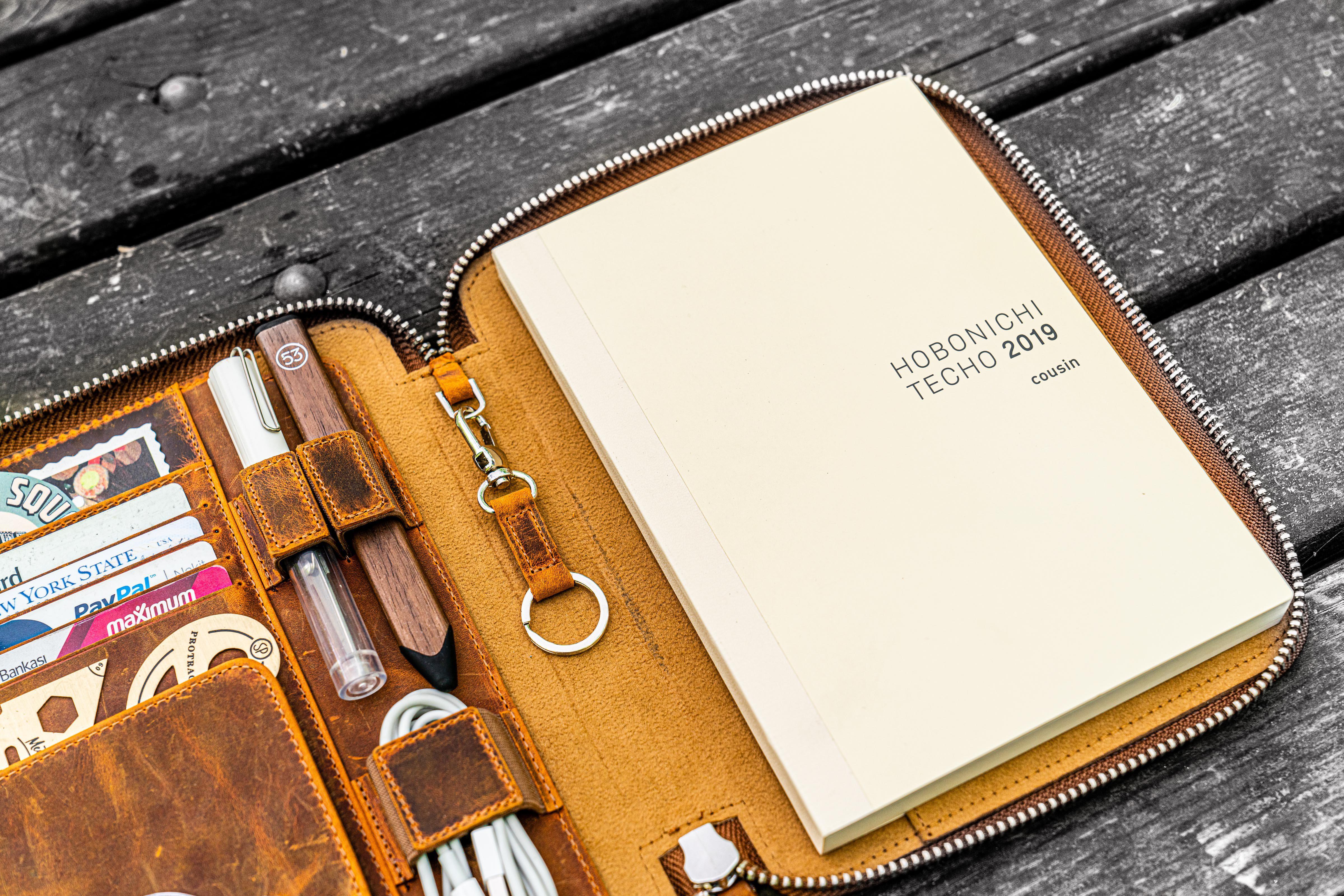 Leather Zippered Hobonichi Cousin A5 Planner Folio - Crazy Horse Brown-Galen Leather