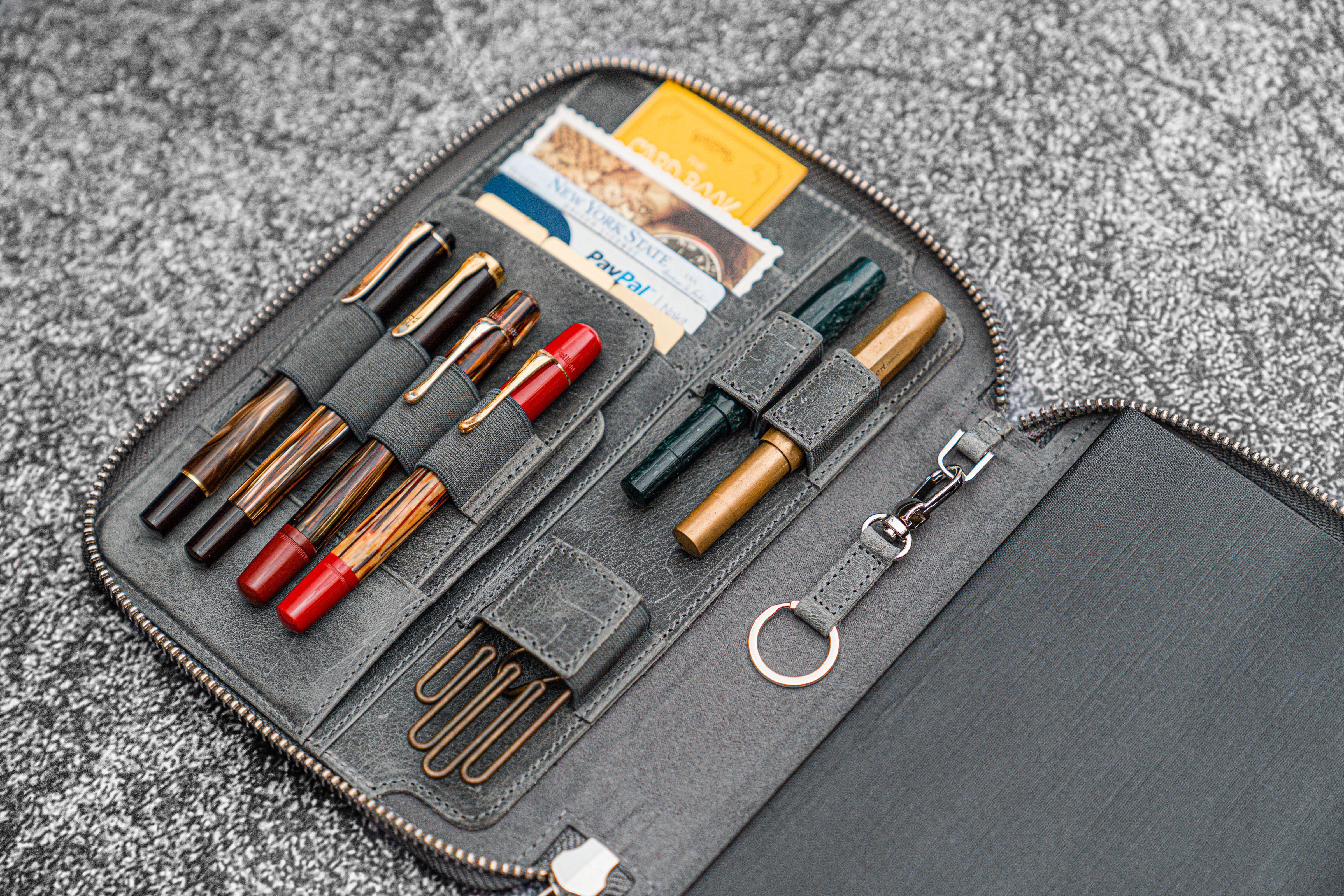 Leather Zippered Hobonichi Cousin A5 Planner Folio - Crazy Horse Smoky-Galen Leather