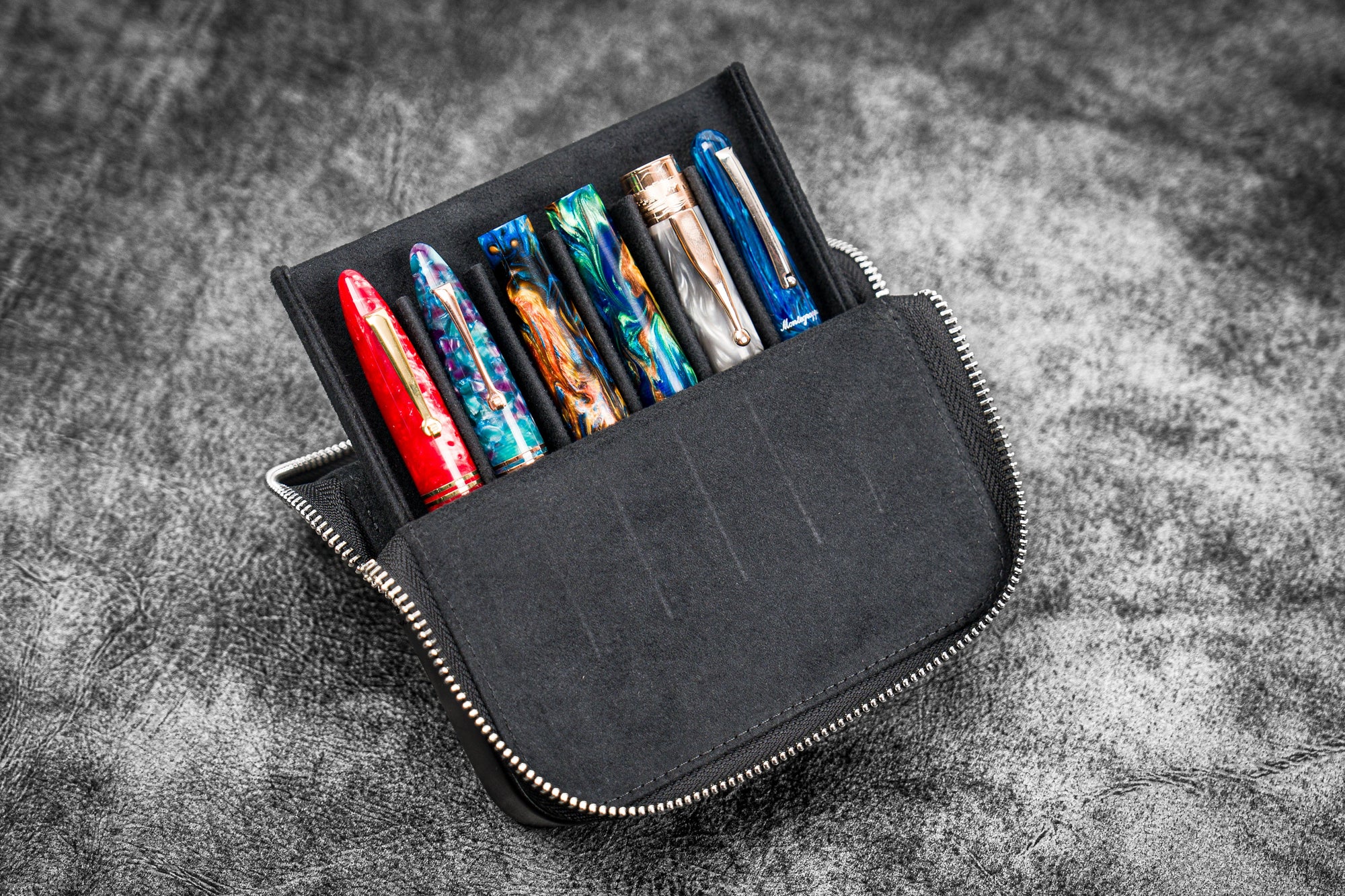 Leather Zippered Magnum Opus 6 Slots Hard Pen Case with Removable Pen Tray - Black