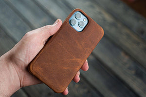 Leather iPhone 13 Pro Max (6,7) Hard Back Cover