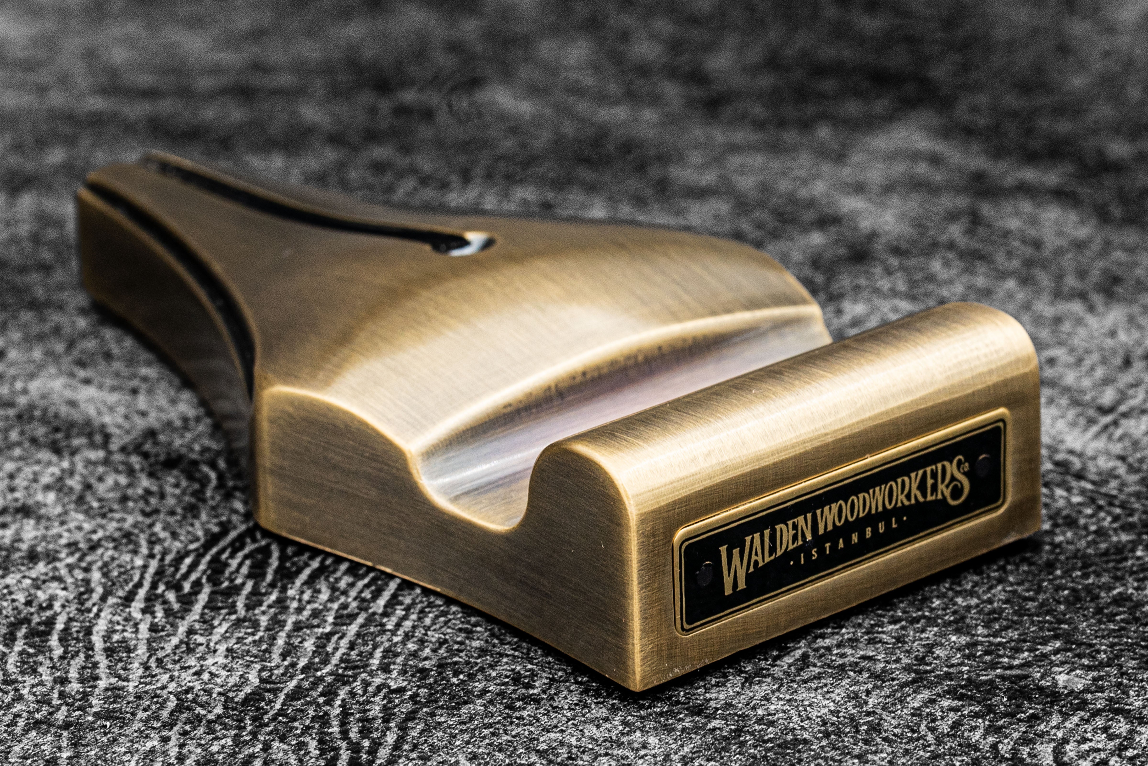 The Nib Rest Brass Pen Stand - Antique Brass