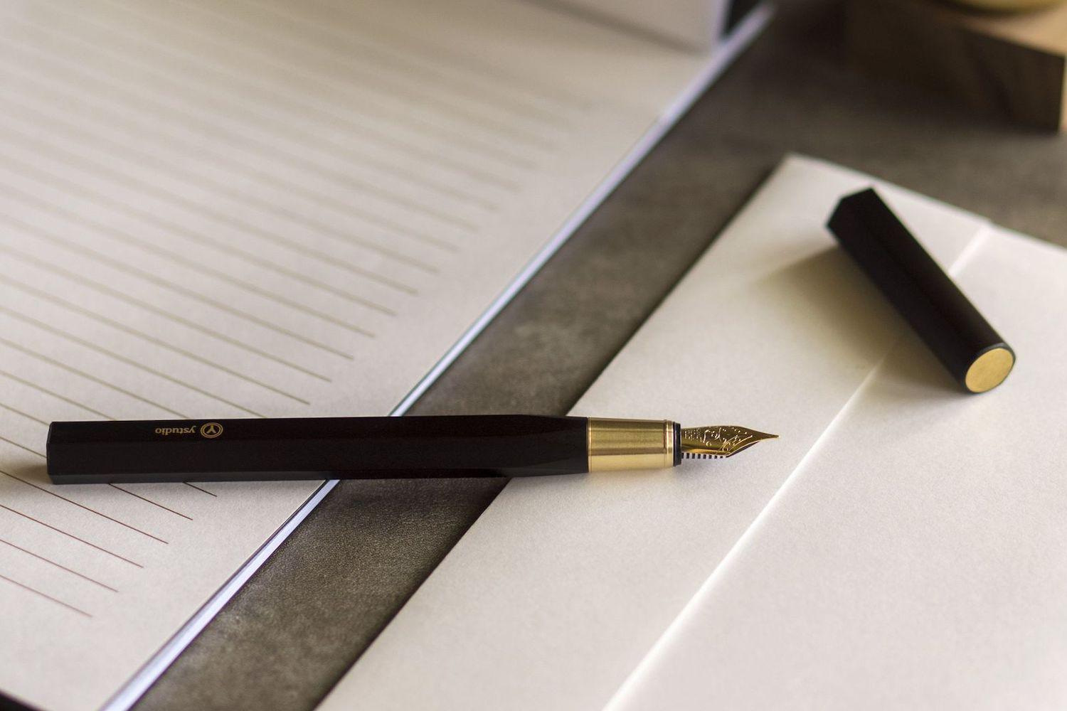 Ystudio Resin Fountain Pen - Black-Galen Leather