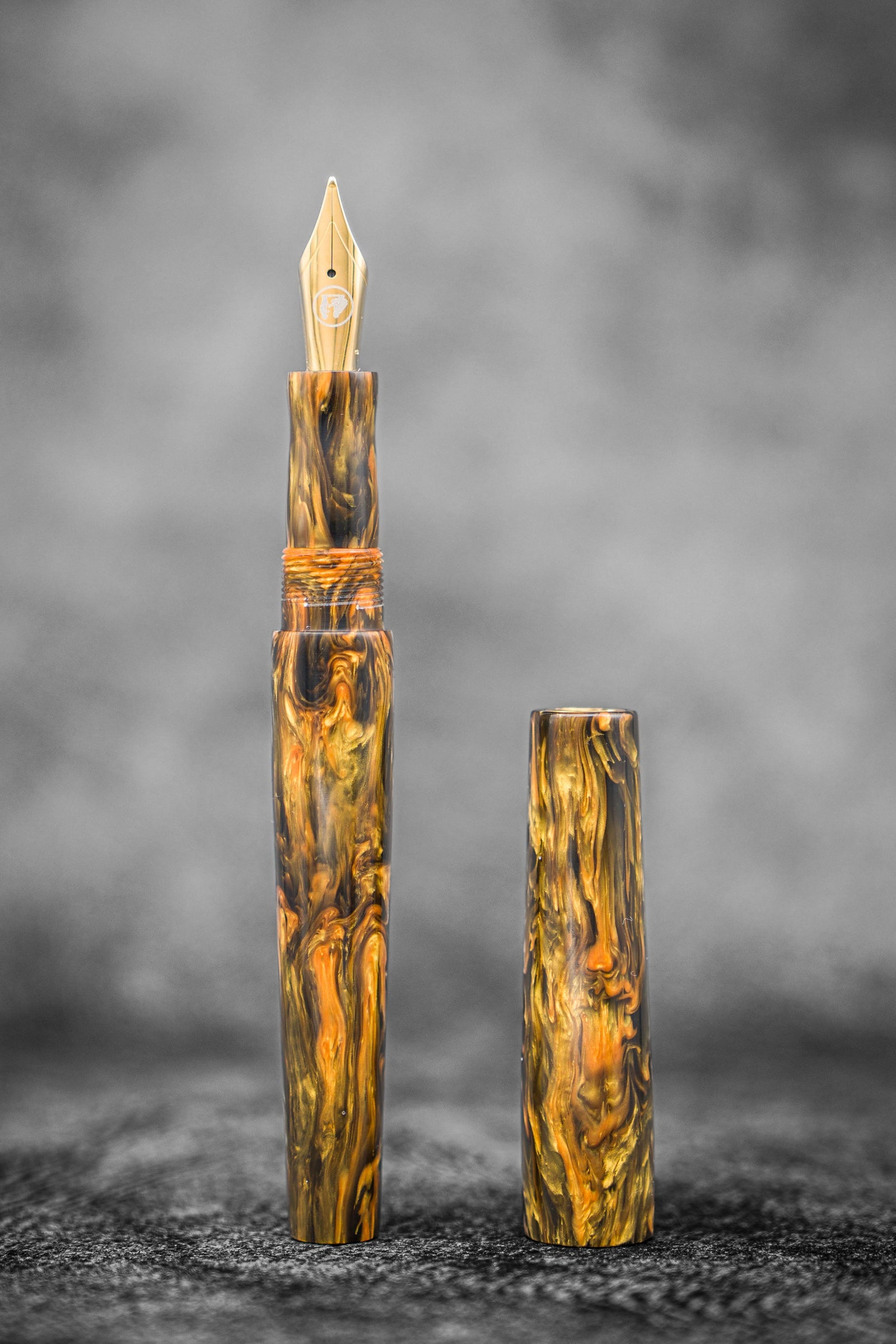 Galen X Studyo Agackakan - Fountain Pen V1 - Black Old Gold