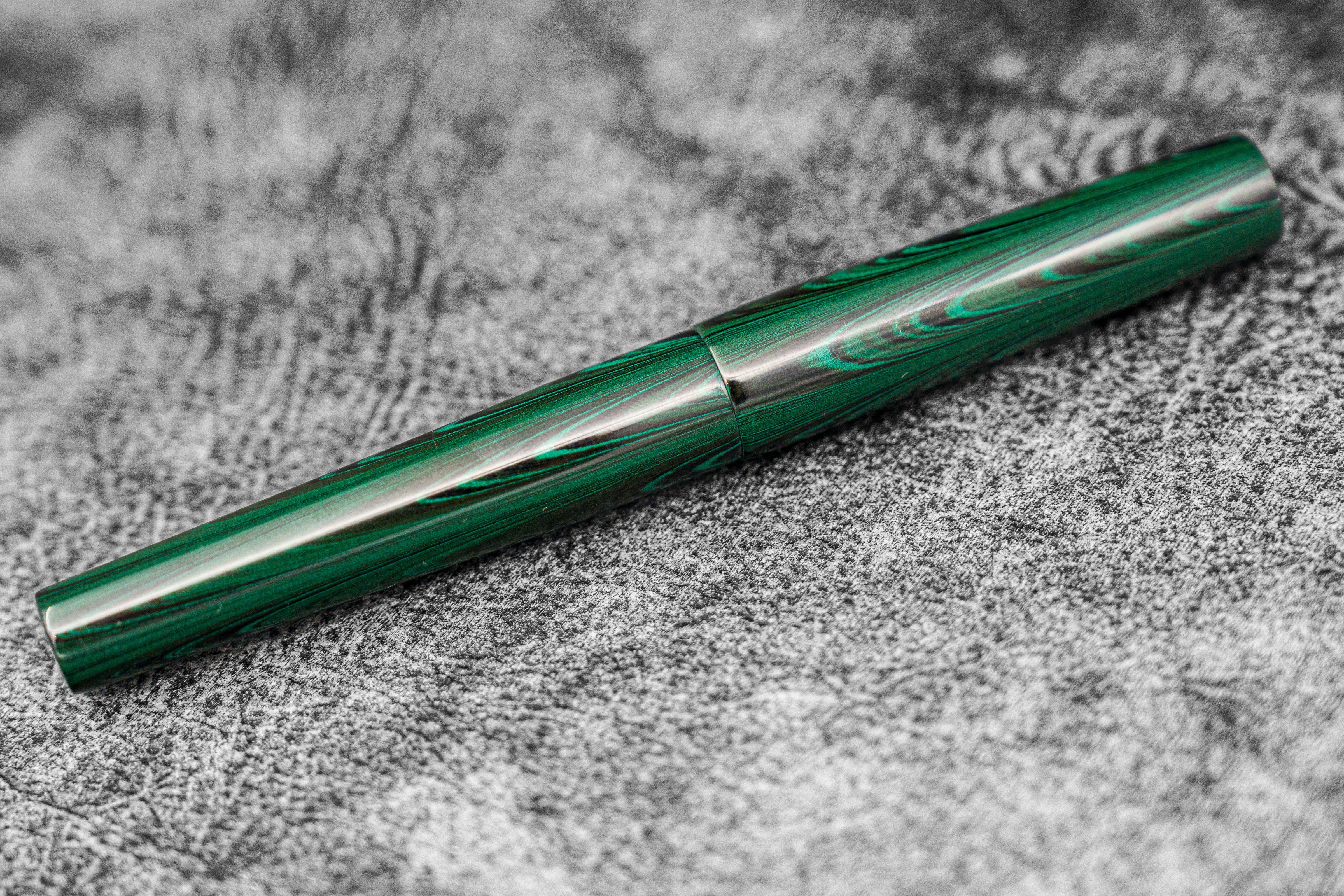 Galen X Studyo Agackakan - Fountain Pen V1 - Ebonite Deep Green