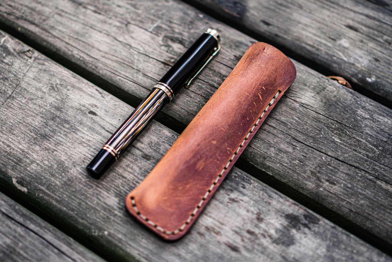 Leather Single Fountain Pen Case / Pen Pouch - Crazy Horse Tan-Galen Leather