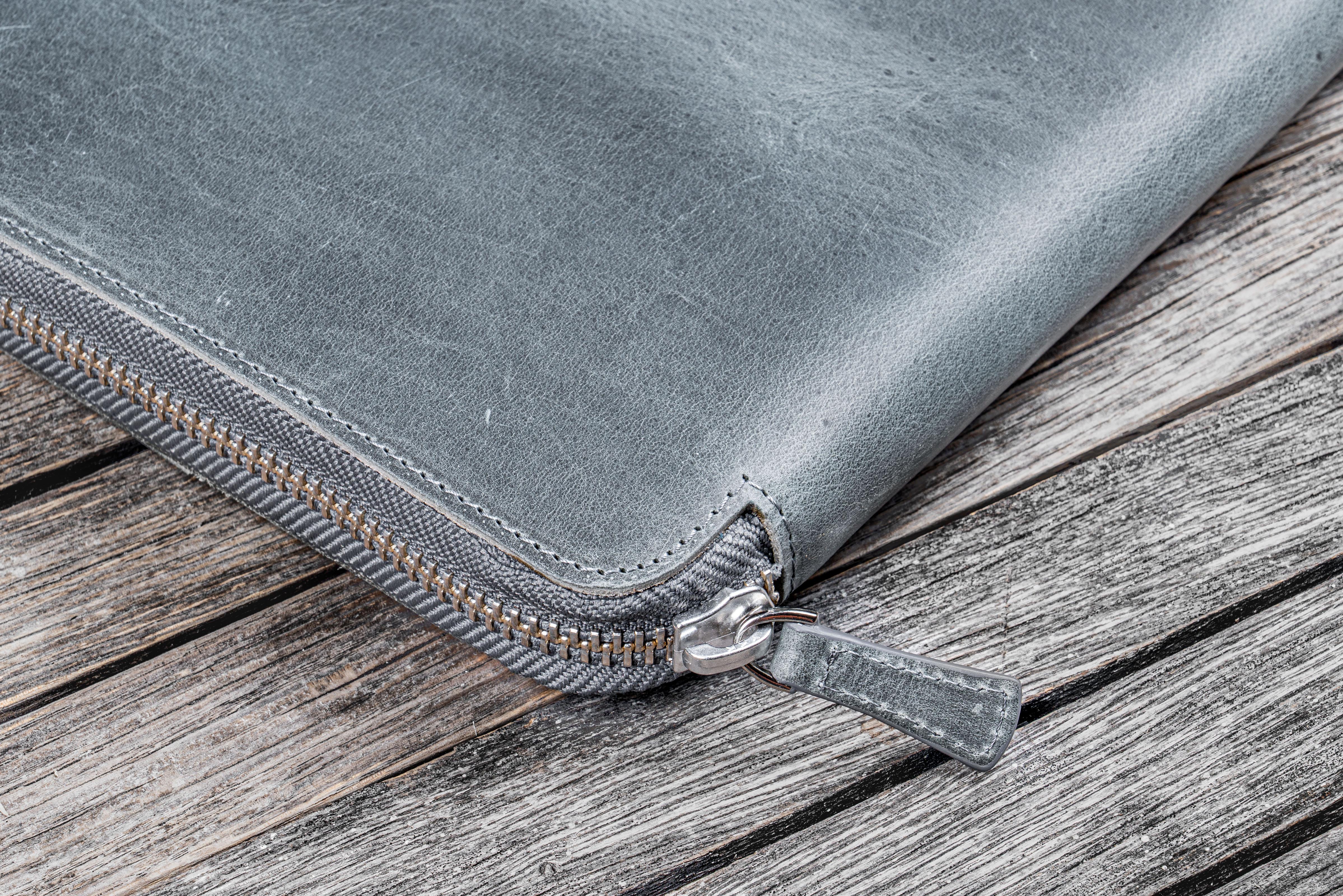 Leather Zippered Leuchtturm1917 B5 & Extra Large Moleskine Folio - Crazy Horse Smoky-Galen Leather