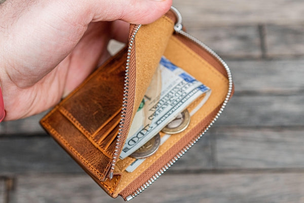 Men's Full-Grain Leather Wallets With Zippers Around - Small to Large