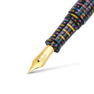 Mag 600 Fountain Pen - Faux Pixel