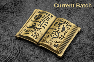 Sepia "Listen to your heart" Brass Pen Stand