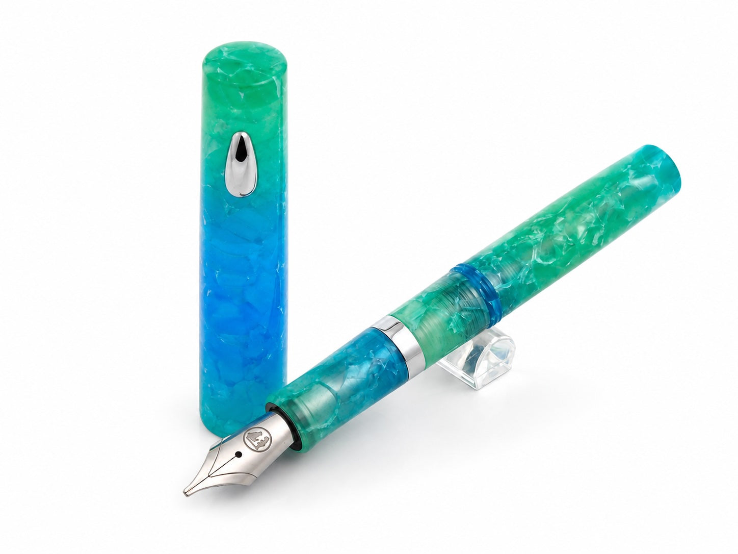 Fine Writing International Pencket Pocket Fountain Pen | Icicle  - ST