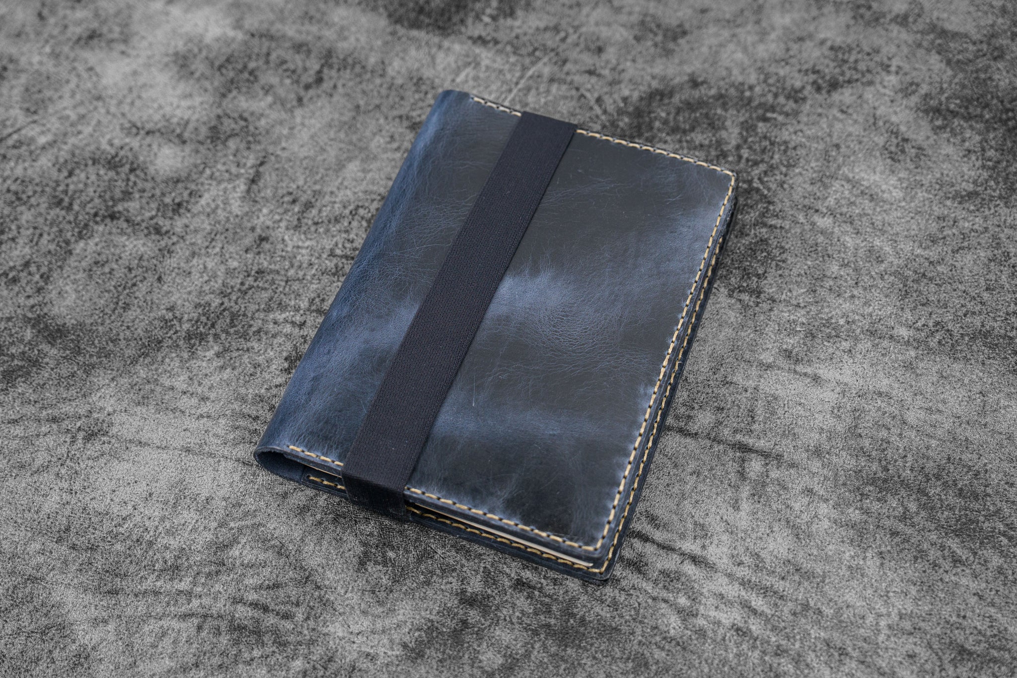 Dark gray leather A5 Hobonichi Cousin cover