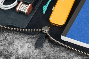 Leather Zippered Leuchtturm1917 B5 & Extra Large Moleskine Folio - Crazy Horse Black
