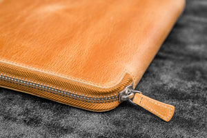 Leather Zippered 20 Slots Pen Case - Crazy Horse Honey Ochre