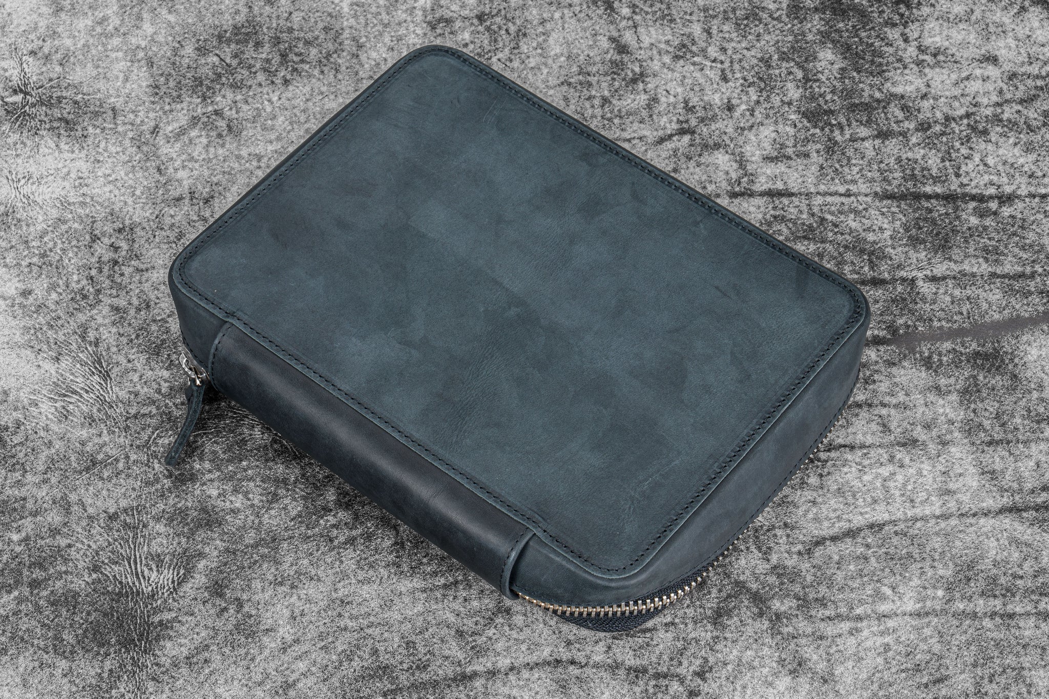 Expansi A5 Wide Leather Zip Folio in C.H. Brown | Galen Leather Co.