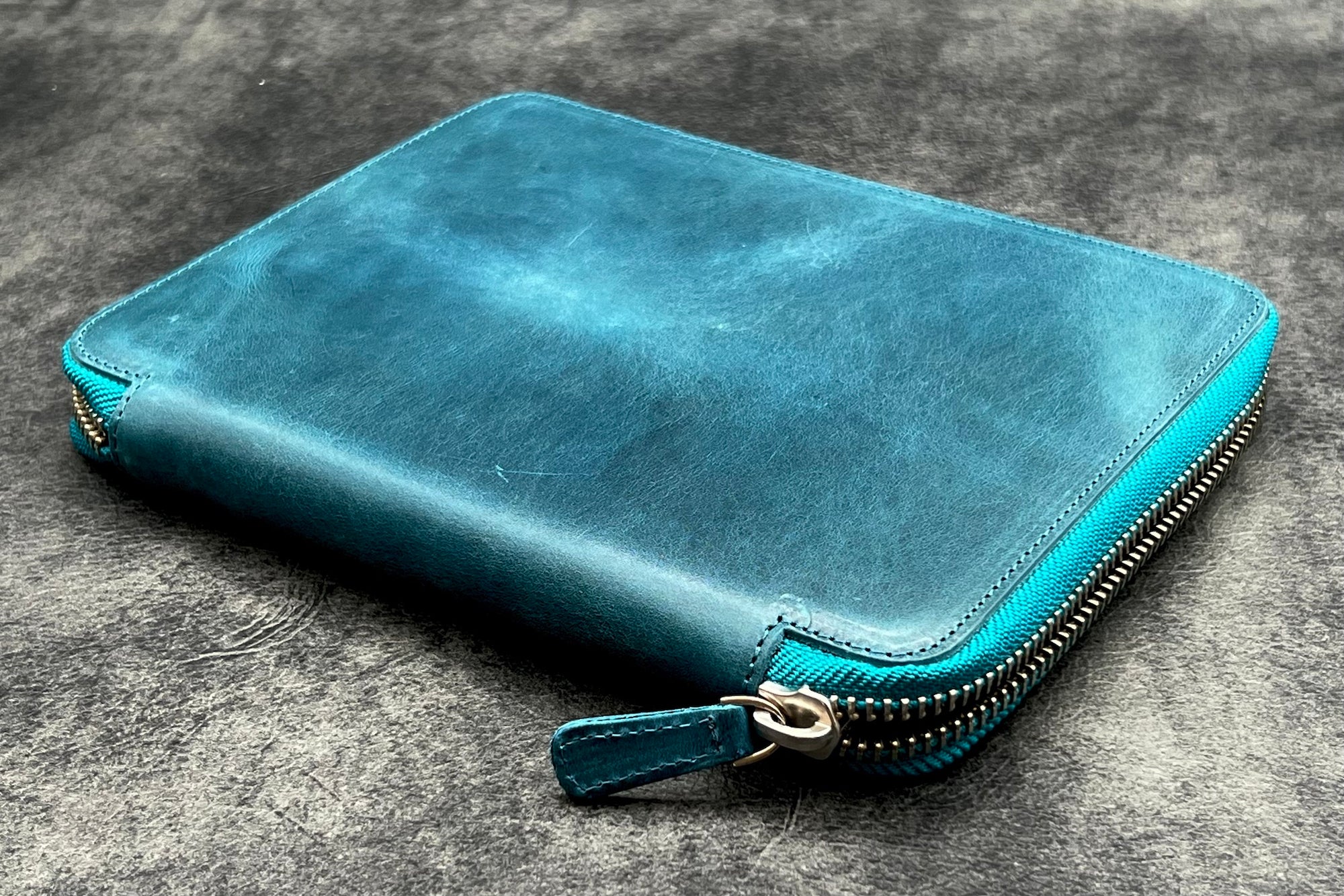 Leather Zip 10 Slots Pen Case w/ A5 Notebook Holder - Galen Leather