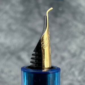 Kaweco Sport Fountain Pen Sapphire - Galen Leather SE