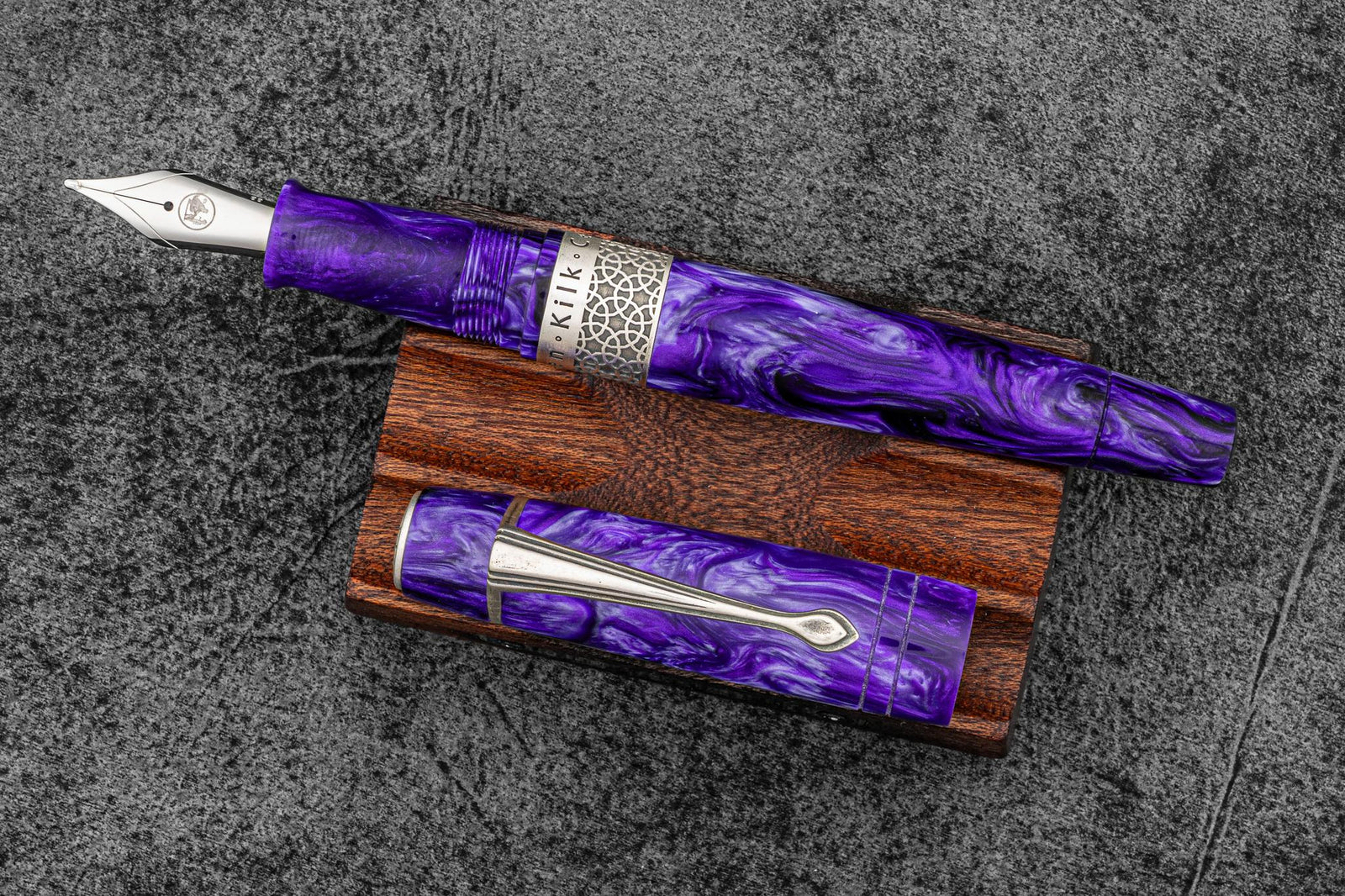 Kilk & Galen SE Celestial Fountain Pen - Purple Mix