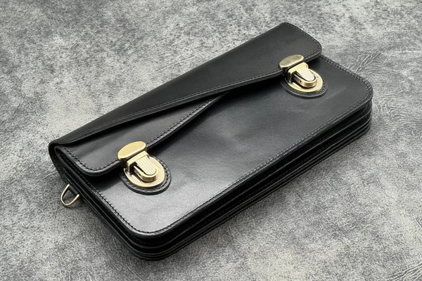 小物 gadid anoniem GUERIN / BLACK CORDOVAN Gusset Opening Business Card Holder – GANZO Official Store