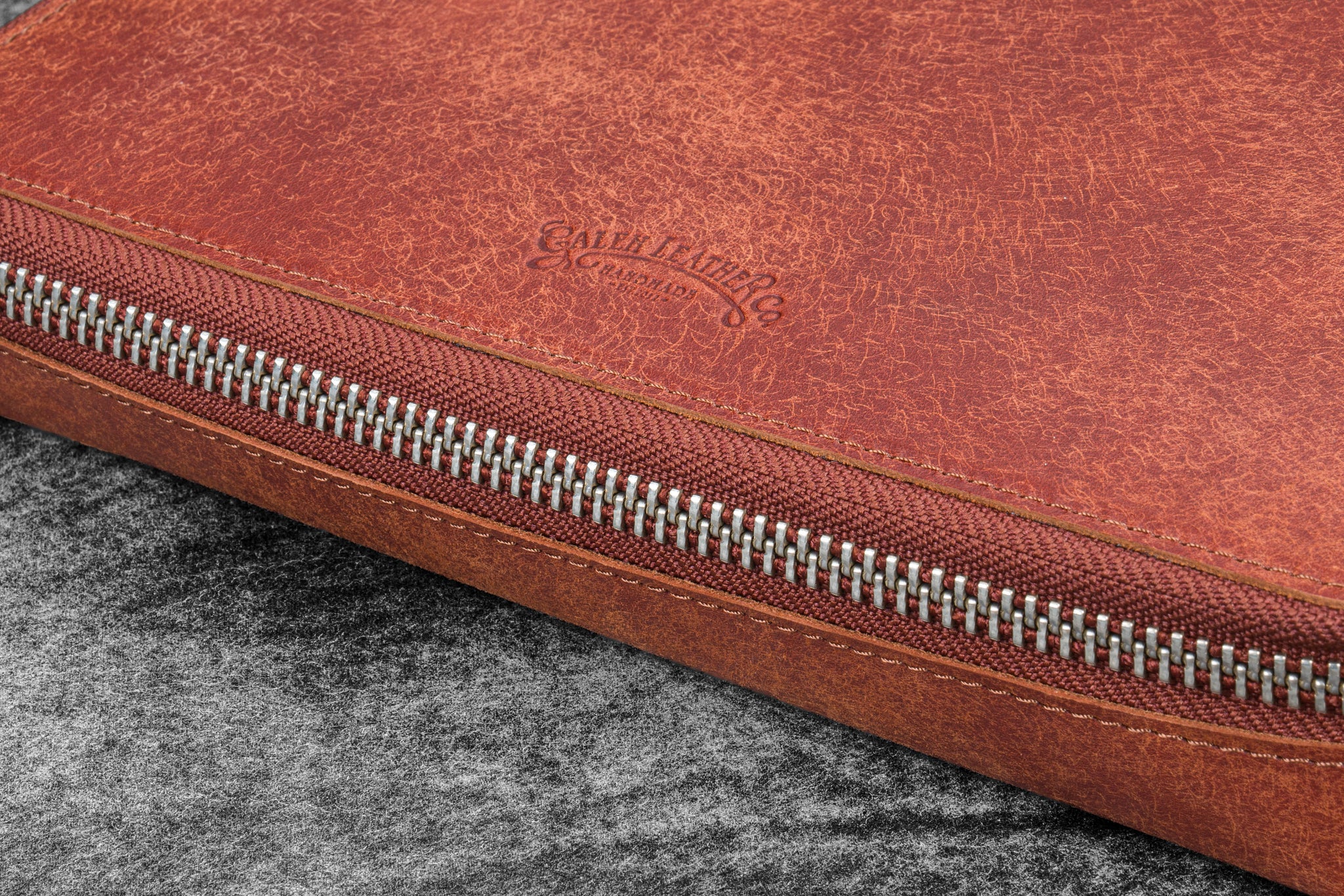 Undyed Leather A4 Compendium Bag | Galen Leather