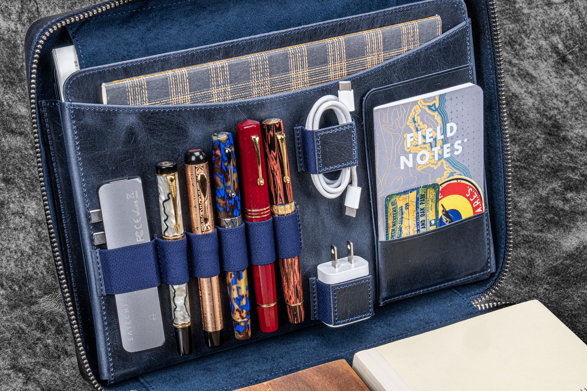 Navy Blue A4 Zippered Leather Folio Bag | Galen Leather