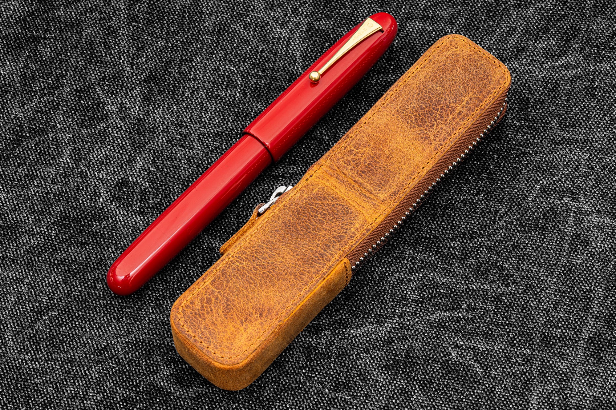 Leather Zippered Magnum Opus Single Hard Pen Case For Oversized Pens & Namiki Emperor - Crazy Horse Brown