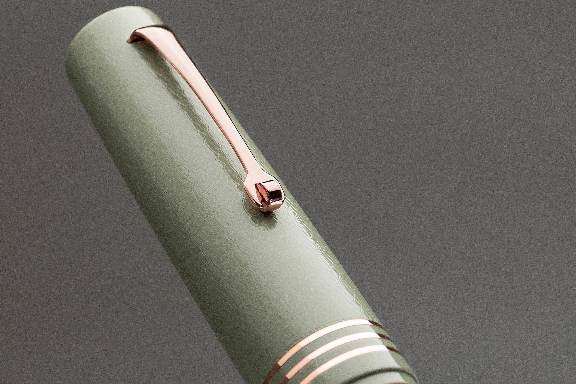 Leonardo - MZG 2.0 Fountain Pen - The Art of Guilloché VERDIGRIS
