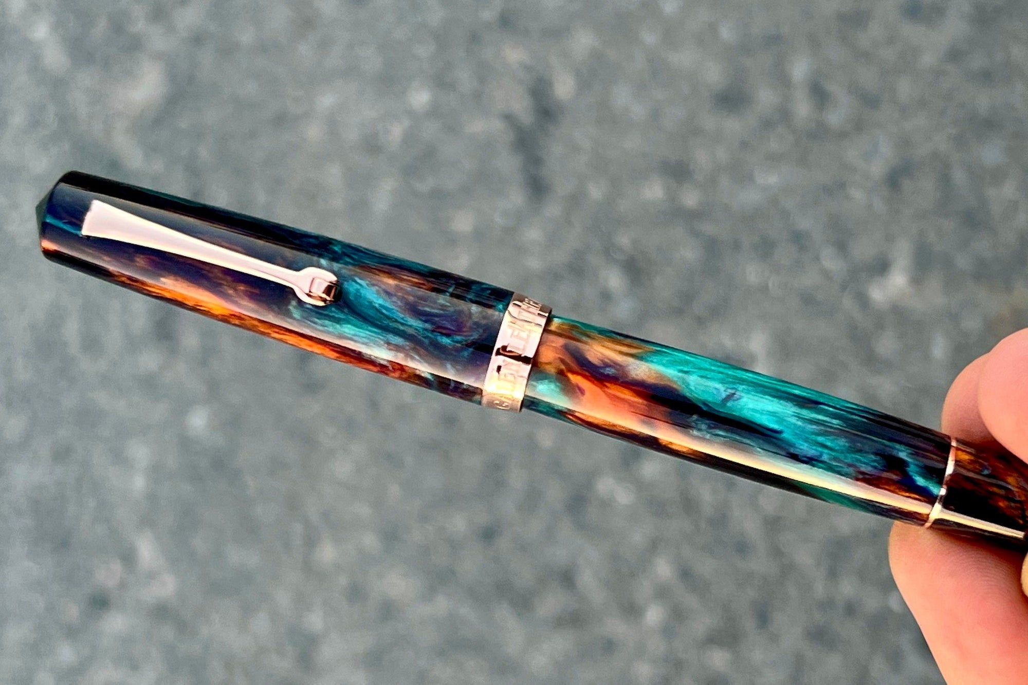 Leonardo Magico SE Fountain Pen - Bohemian Twilight