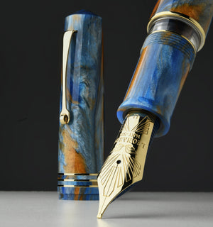 Leonardo Momento Zero Grande 2.0 Fountain Pen – Ocean Sunrise – GT #8 14K Gold