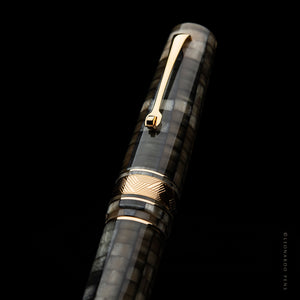 Leonardo Momento Zero Grande Fountain Pen – Mosaico Sand – ST #6