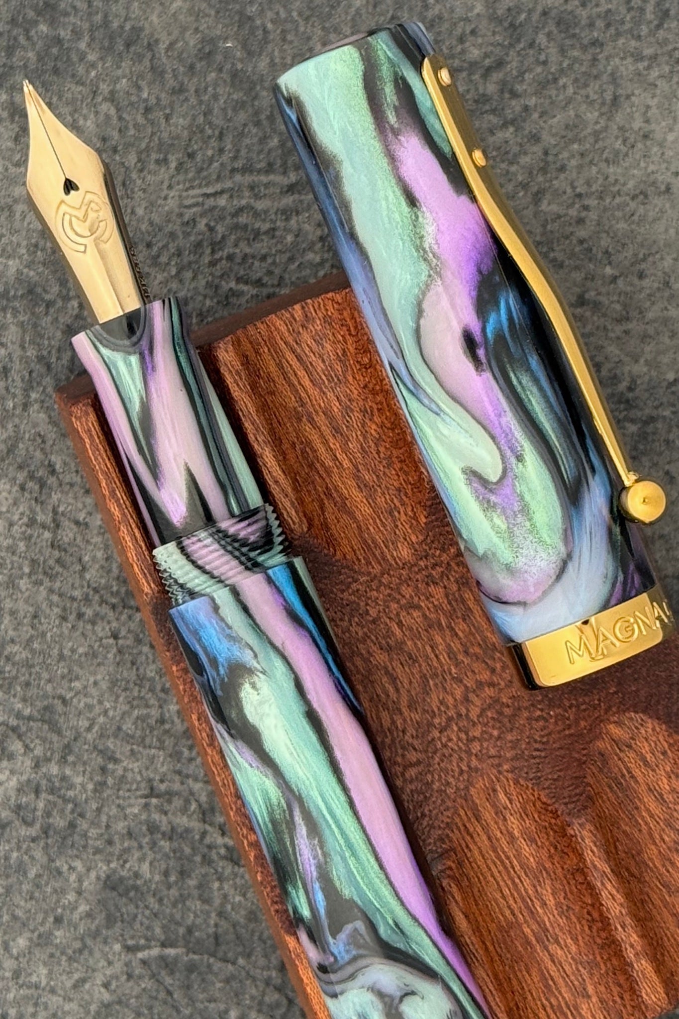 Magna Carta Mag 600 Fountain Pen True Flex Nib 17