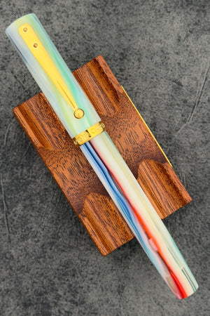 Magna Carta Mag 600 Fountain Pen True Flex Nib - Rainbow Celluloid Acetate