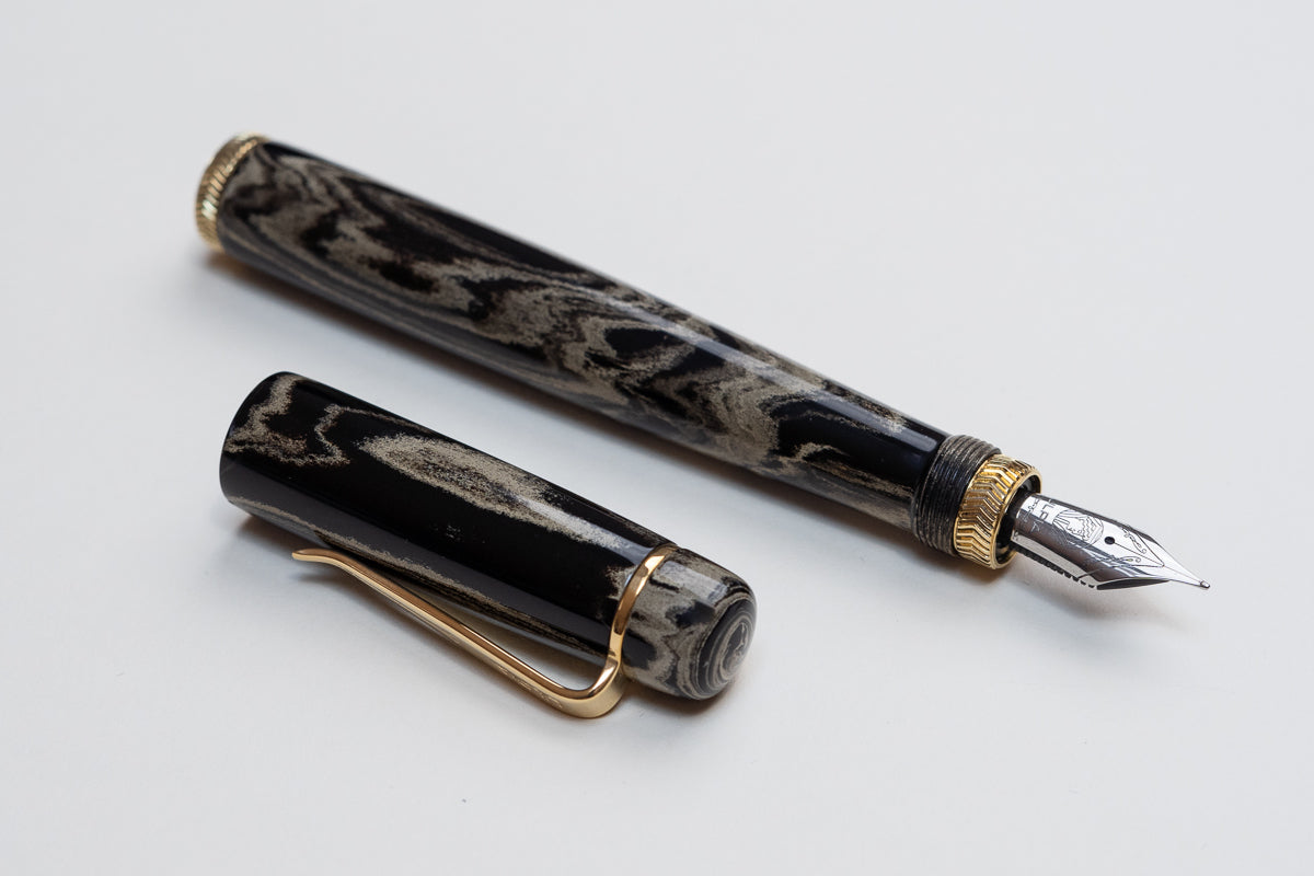 Ulpia Párix Ebonite Fountain Pen - Desert - Galen Leather