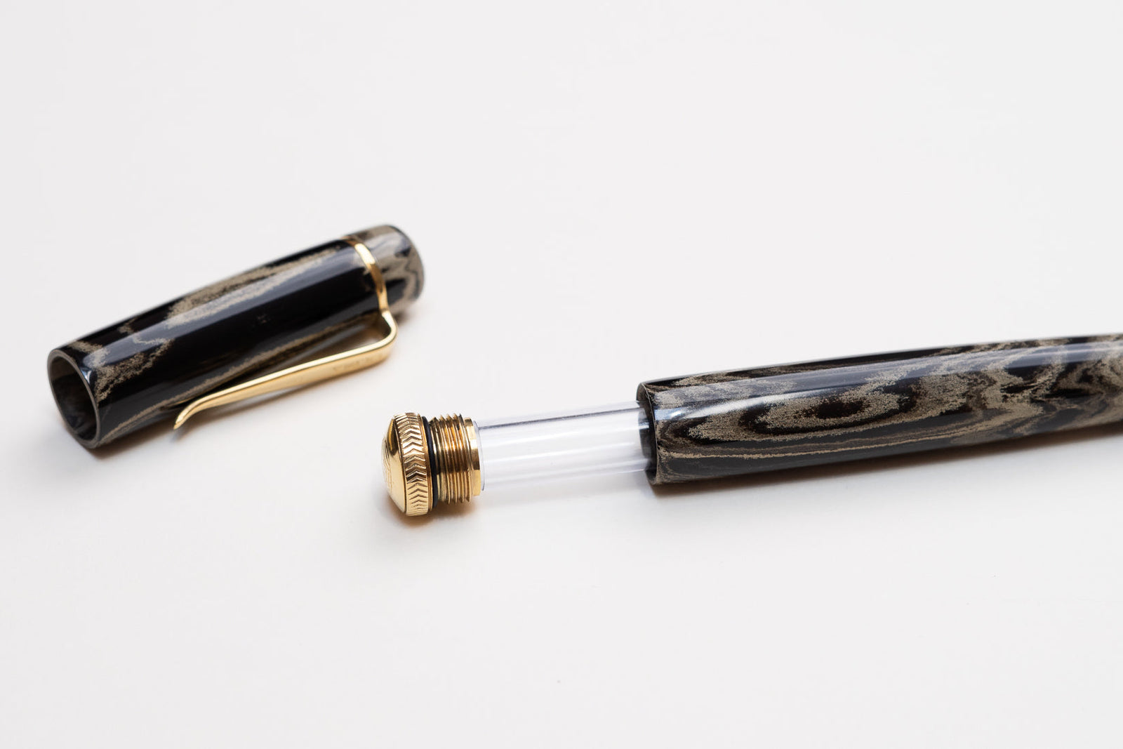 Ulpia Párix Ebonite Fountain Pen - Desert