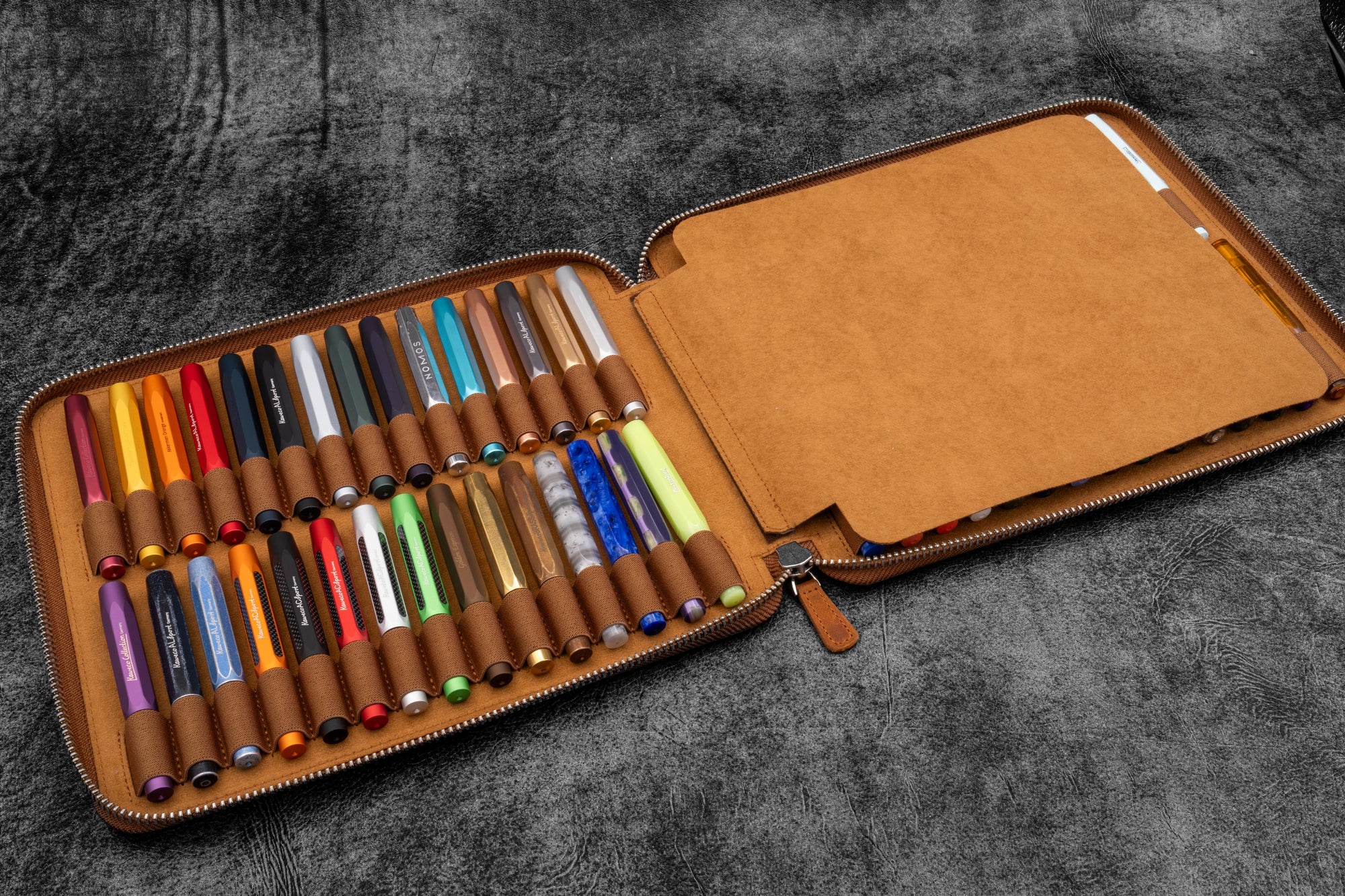 Handmade Leather Zippered 10 Slots Pen Case - Black - Galen Leather