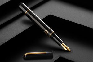 Nahvalur (Narwhal) Nautilus Bronze Corydoras Ebonite Fountain Pen