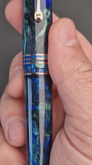 Leonardo - MZG 2.0 Fountain Pen - Fiordaliso - Rose Gold