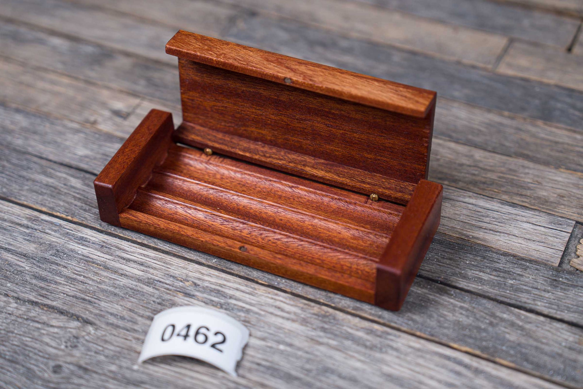 SECONDS Wooden Pen Display Case with Lid- 462
