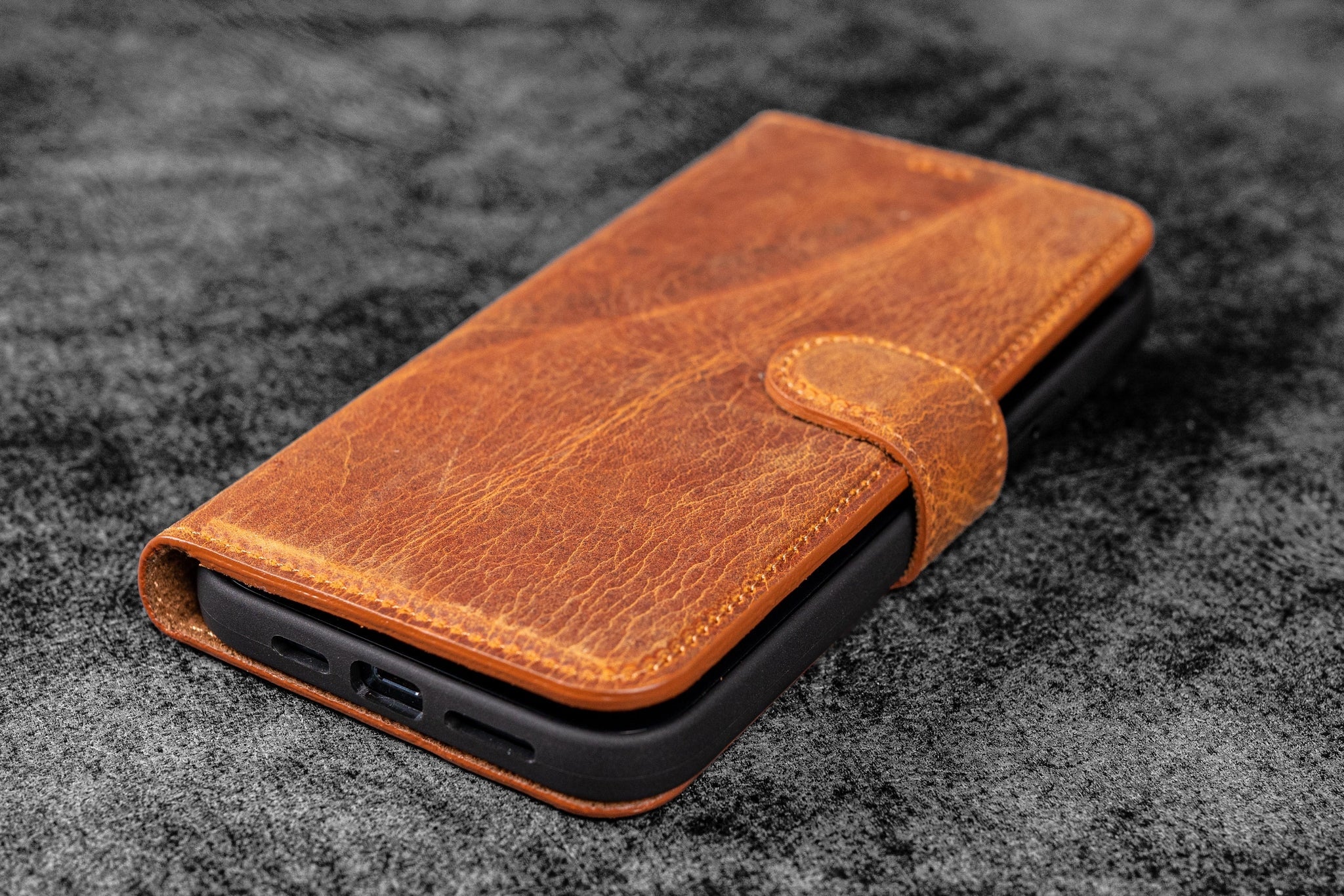 iPhone 13 Pro Max Leather Case - with Detachable Wallet iPhone 13 Pro Max Leather Case - with Detachable Wallet