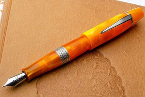 Kilk Orient Fountain Pen - Orange