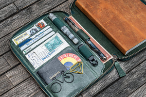 Handmade Crazy Horse Forest Green Leather Zippered B6 / B6 Slim Planner & Notebook Folio - Galen Leather