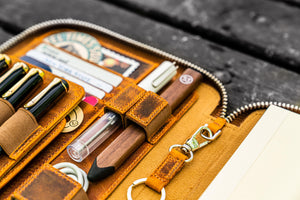 Leather Zippered Hobonichi Cousin A5 Planner Folio - Crazy Horse Brown-Galen Leather